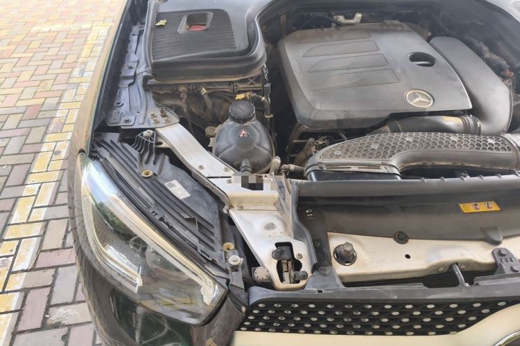 Used Mercedes-Benz GLC 2020 GLC 300 L 4MATIC Luxury Model Engine Bay Right