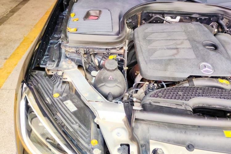 Used Mercedes-Benz GLC 2020 GLC 260 L 4MATIC Luxury Model Engine Bay Right