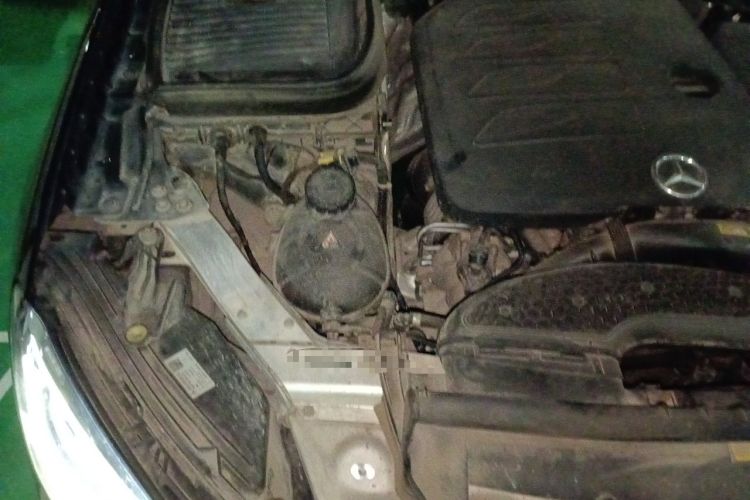 Used Mercedes-Benz GLC 2020 GLC 260 L 4MATIC Luxury Model Engine Bay Right