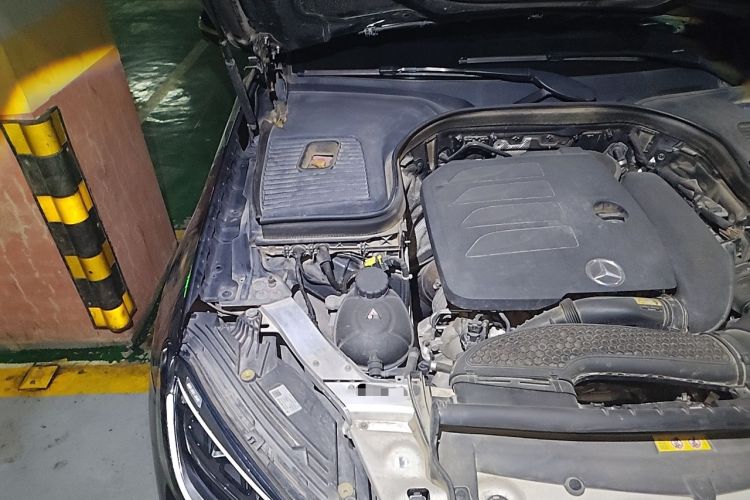 Used Mercedes-Benz GLC 2020 GLC 260 L 4MATIC Luxury Model Engine Bay Right