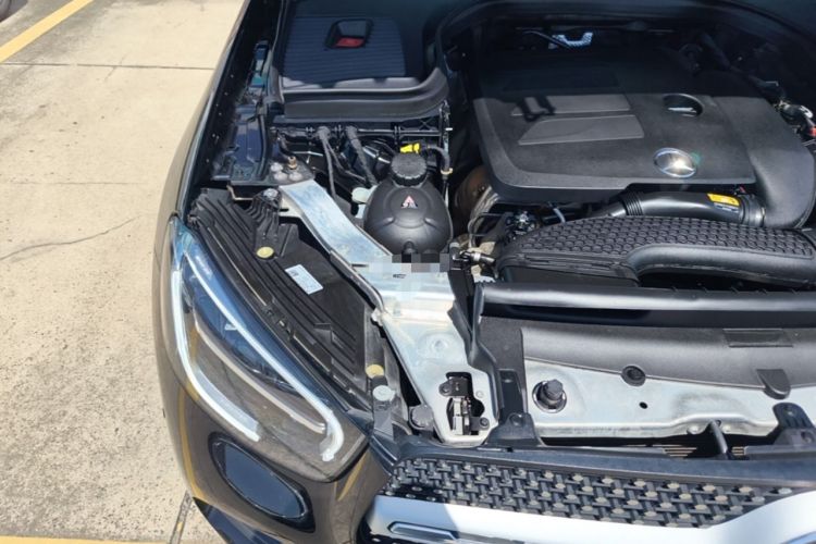 Used Mercedes-Benz GLC 2020 GLC 260 L 4MATIC Dynamic Model Engine Bay Right