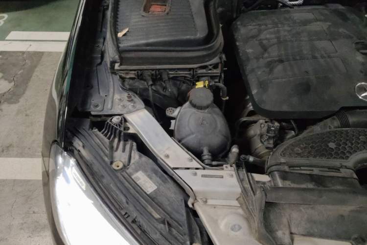 Used Mercedes-Benz GLC 2020 Facelifted GLC 260 L 4MATIC Dynamic Edition Engine Bay Right