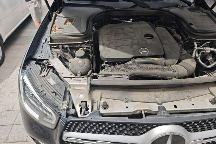 Used Mercedes-Benz GLC 2020 Facelift GLC 260 L 4MATIC Luxury Edition Engine Bay Right