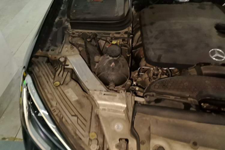 Used Mercedes-Benz GLC 2020 Facelift GLC 300 L 4MATIC Dynamic Edition Engine Bay Right