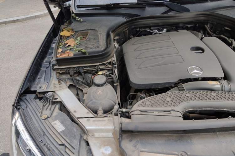Used Mercedes-Benz GLC 2020 Facelift GLC 260 L 4MATIC Luxury Edition Engine Bay Right