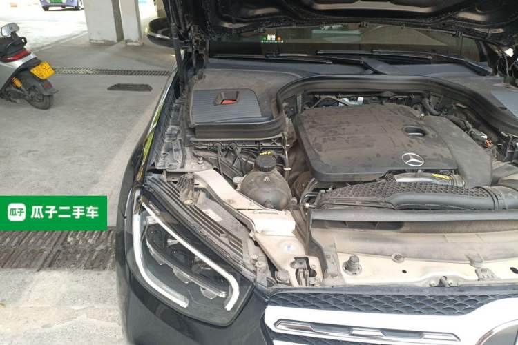 Used Mercedes-Benz GLC 2020 GLC 260 L 4MATIC Dynamic Model Engine Bay Right