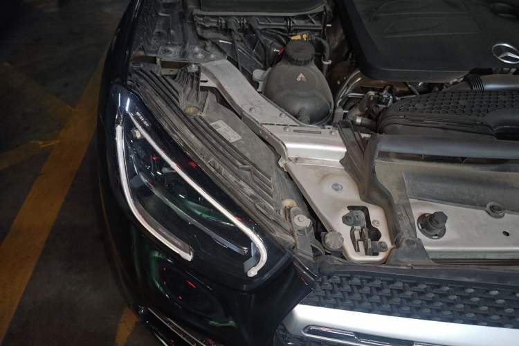 Used Mercedes-Benz GLC 2020 Facelift GLC 300 L 4MATIC Dynamic Edition Engine Bay Right