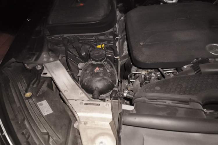 Used Mercedes-Benz GLC 2020 GLC 260 L 4MATIC Luxury Model Engine Bay Right
