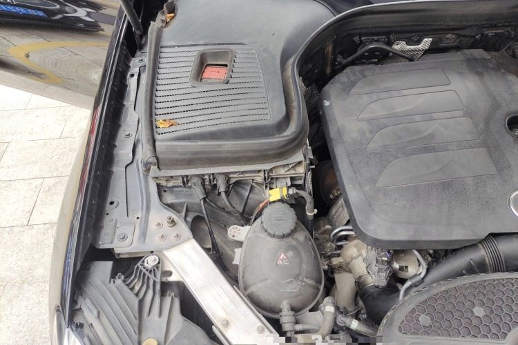 Used Mercedes-Benz GLC 2020 Facelift GLC 260 L 4MATIC Luxury Edition Engine Bay Right