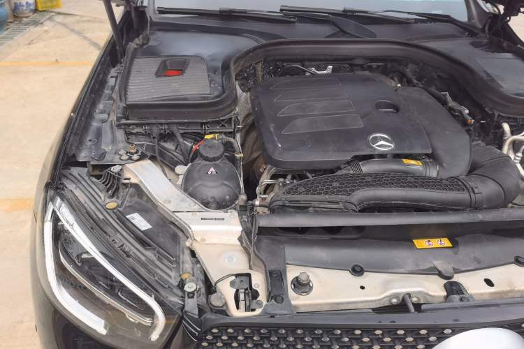 Used Mercedes-Benz GLC 2020 Facelift GLC 300 L 4MATIC Dynamic Edition Engine Bay Right