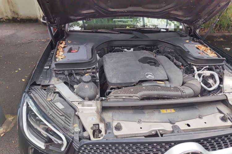 Used Mercedes-Benz GLC 2020 GLC 260 L 4MATIC Luxury Model Engine Bay Right