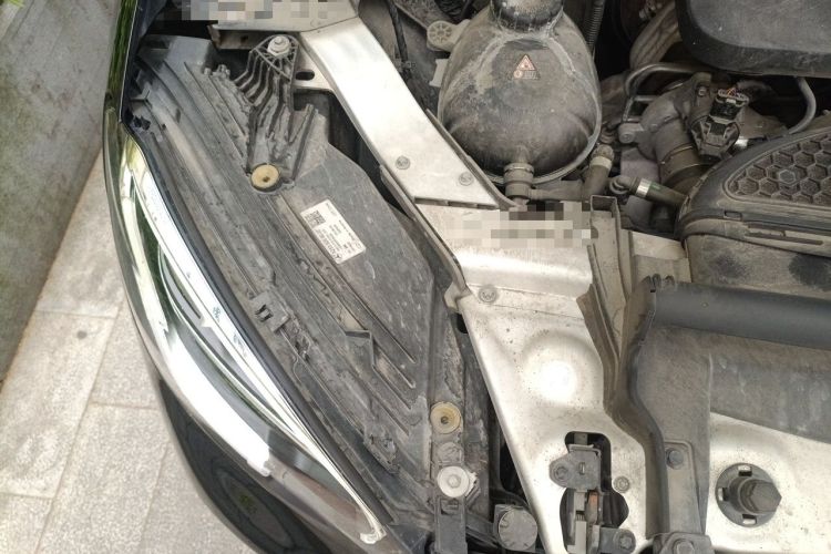 Used Mercedes-Benz GLC 2020 Facelift GLC 260 L 4MATIC Luxury Edition Engine Bay Right