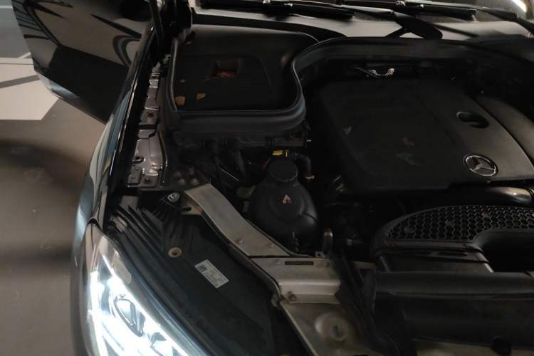 Used Mercedes-Benz GLC 2020 Facelift GLC 300 L 4MATIC Dynamic Edition Engine Bay Right