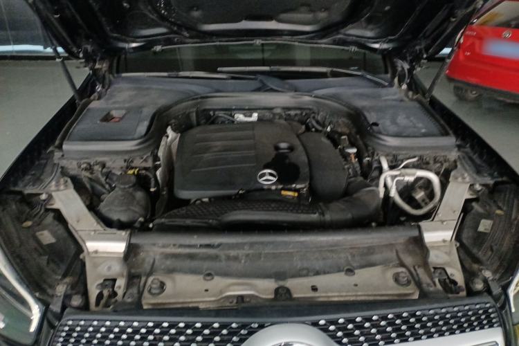 Used Mercedes-Benz GLC 2020 GLC 260 L 4MATIC Luxury Model Engine Bay