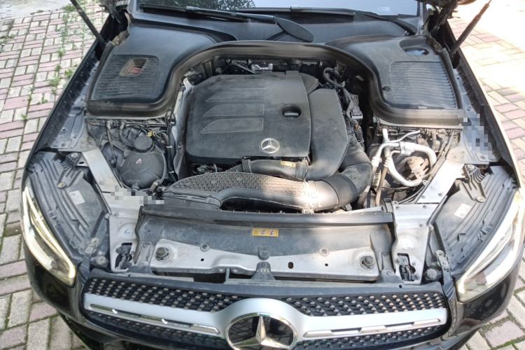 Used Mercedes-Benz GLC 2020 Facelift GLC 260 L 4MATIC Luxury Edition Engine Bay