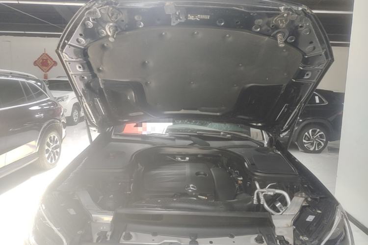 Used Mercedes-Benz GLC 2020 GLC 300 L 4MATIC Dynamic Edition Engine Bay