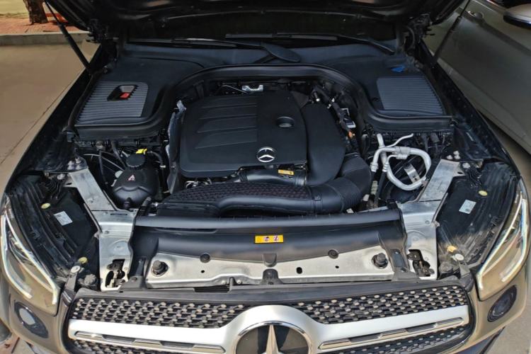 Used Mercedes-Benz GLC 2020 Facelift GLC 300 L 4MATIC Dynamic Edition Engine Bay