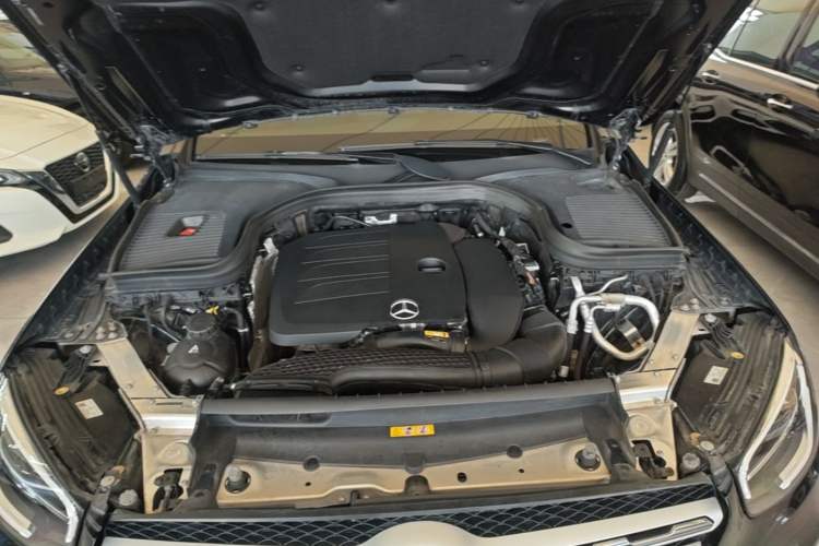 Used Mercedes-Benz GLC 2020 Facelifted GLC 260 L 4MATIC Dynamic Edition Engine Bay