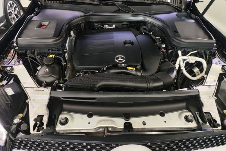 Used Mercedes-Benz GLC 2020 Facelift GLC 300 L 4MATIC Dynamic Edition Engine Bay