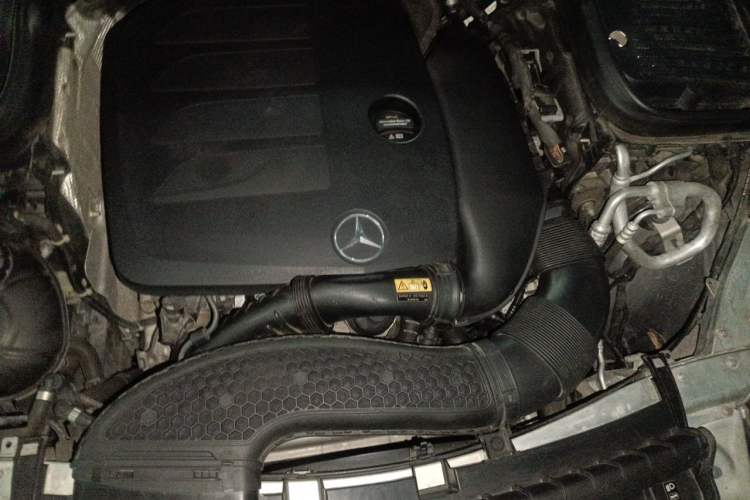 Used Mercedes-Benz GLC 2020 GLC 300 L 4MATIC Luxury Model Engine Bay