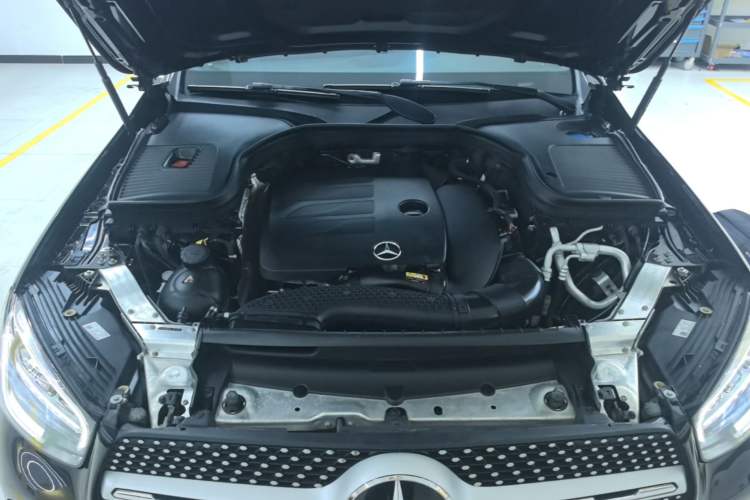 Used Mercedes-Benz GLC 2020 GLC 260 L 4MATIC Luxury Model Engine Bay