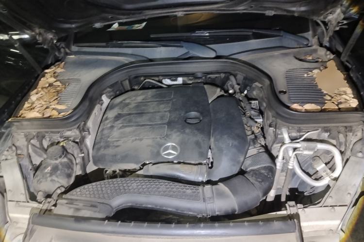 Used Mercedes-Benz GLC 2020 GLC 300 L 4MATIC Dynamic Edition Engine Bay