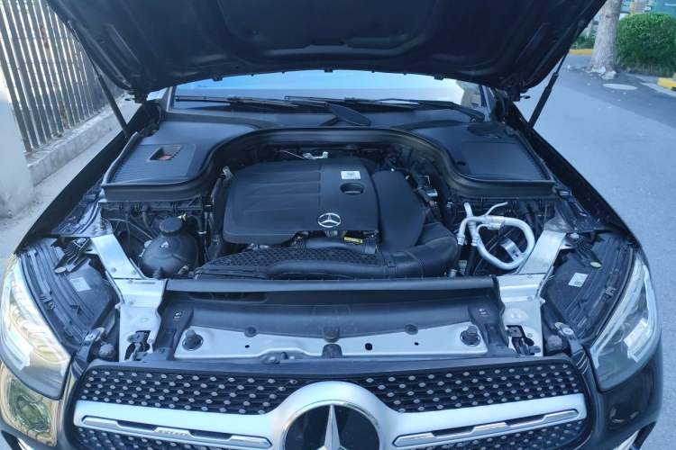 Used Mercedes-Benz GLC 2020 Facelifted GLC 300 L 4MATIC AMG-Line Engine Bay