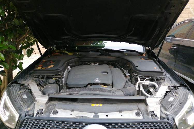 Used Mercedes-Benz GLC 2020 GLC 300 L 4MATIC Luxury Model Engine Bay