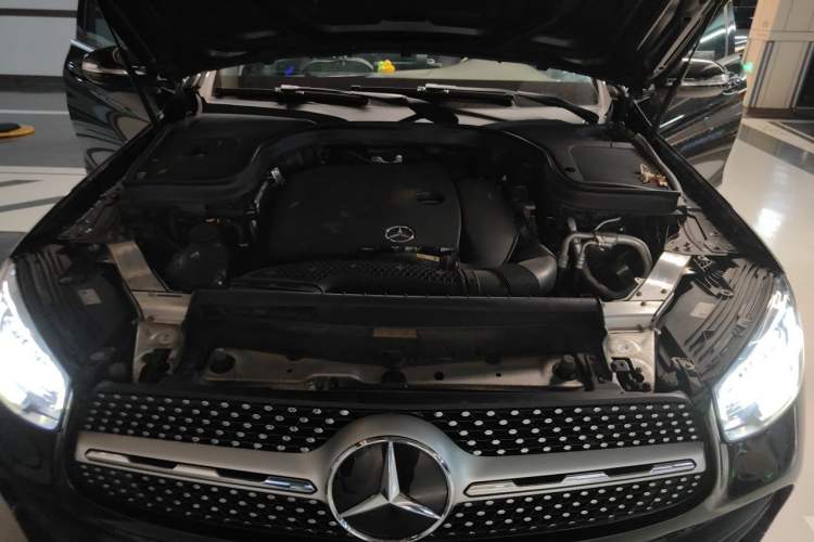 Used Mercedes-Benz GLC 2020 Facelift GLC 300 L 4MATIC Dynamic Edition Engine Bay