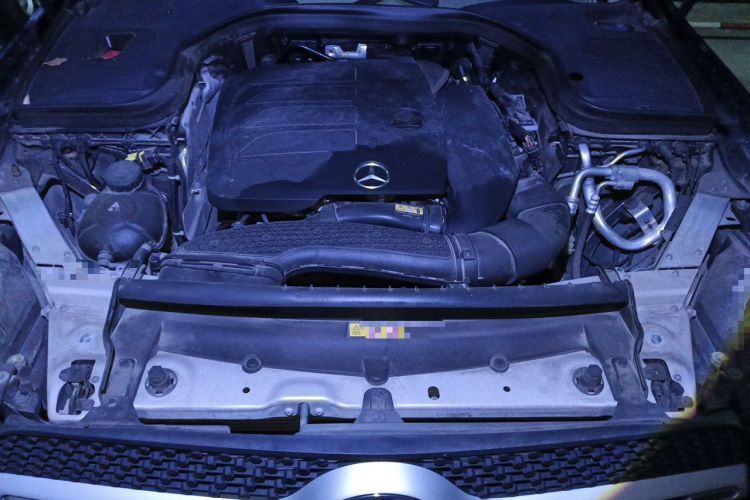 Used Mercedes-Benz GLC 2020 GLC 300 L 4MATIC Dynamic Edition Engine Bay