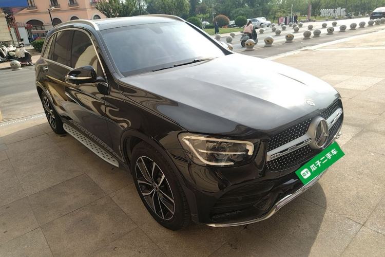 Used Mercedes-Benz GLC 2020 GLC 260 L 4MATIC Luxury Model Exterior 1