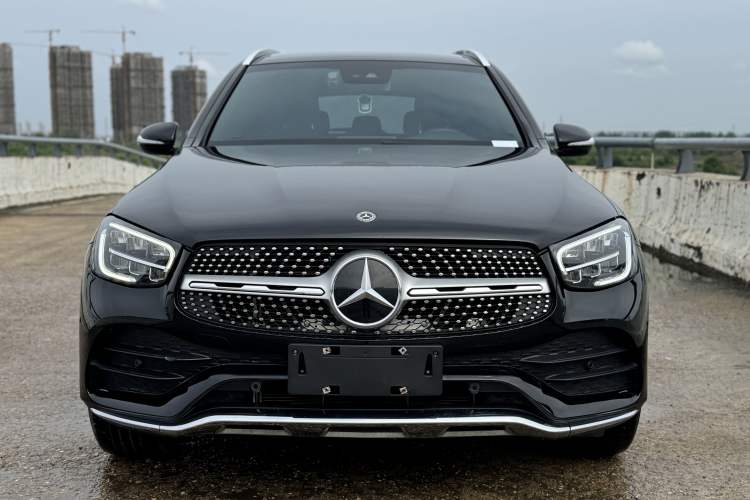 Used Mercedes-Benz GLC 2020 Facelift GLC 300 L 4MATIC Dynamic Edition Exterior 1