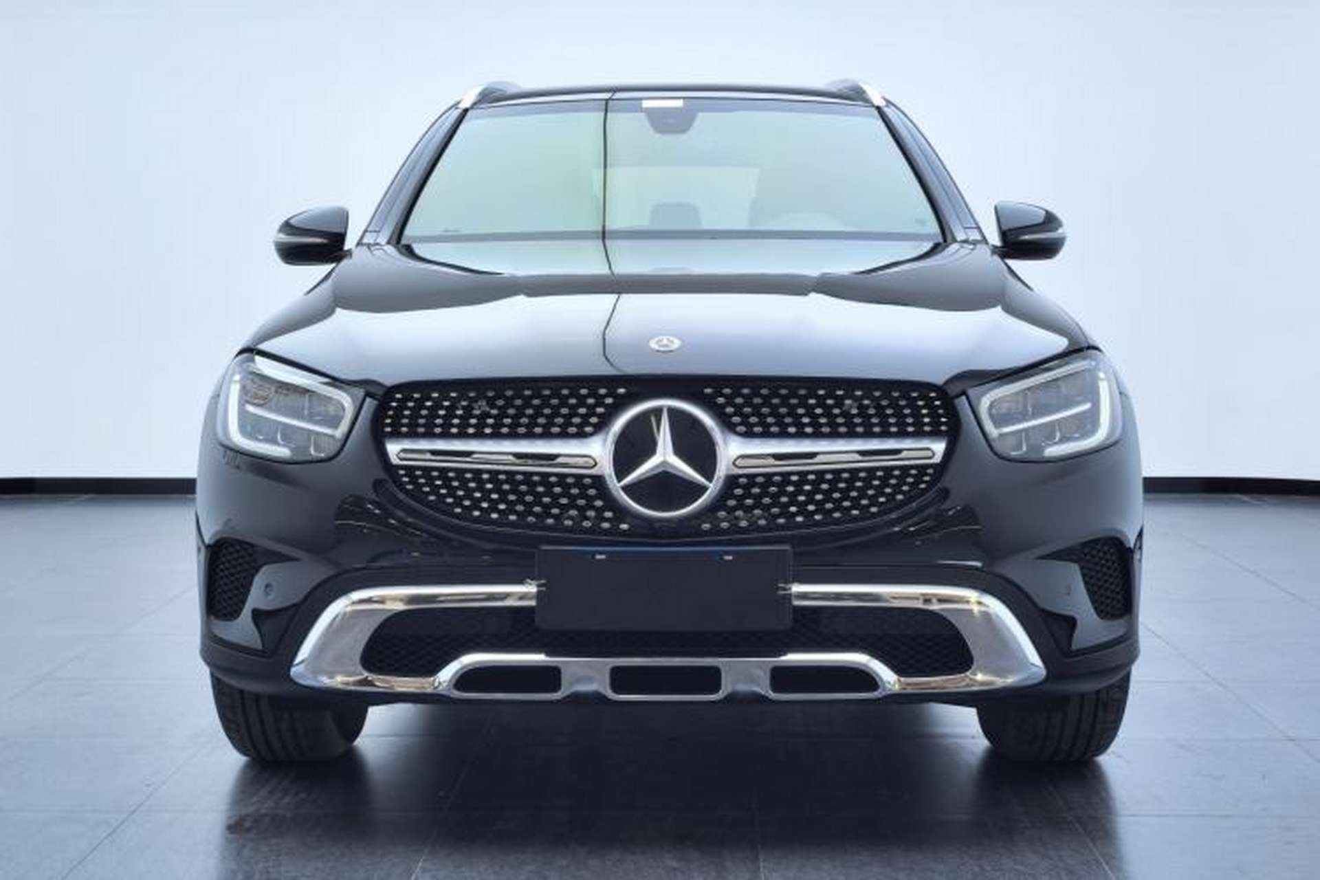 Used Mercedes-Benz GLC 2020 GLC 260 L 4MATIC Dynamic Model Exterior 1