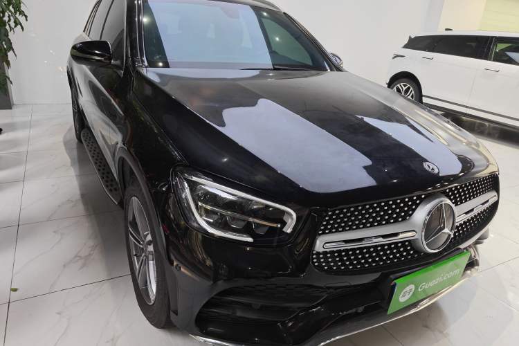 Used Mercedes-Benz GLC 2020 GLC 260 L 4MATIC Luxury Model Exterior 1