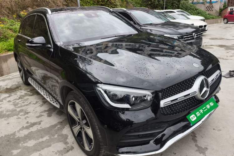 Used Mercedes-Benz GLC 2020 Facelifted GLC 300 L 4MATIC Luxury Edition Exterior 1
