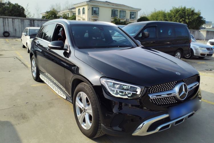 Used Mercedes-Benz GLC 2020 Facelifted GLC 260 L 4MATIC Dynamic Edition Exterior 1