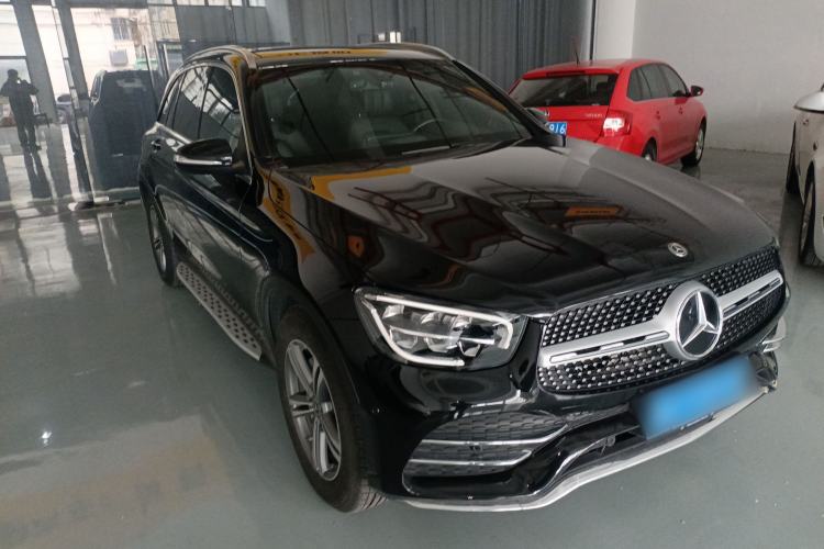 Used Mercedes-Benz GLC 2020 GLC 260 L 4MATIC Luxury Model Exterior 1