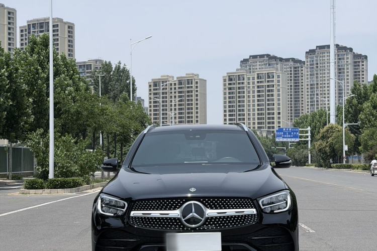Used Mercedes-Benz GLC 2020 Facelift GLC 300 L 4MATIC Dynamic Edition Exterior 1