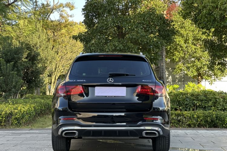 Used Mercedes-Benz GLC 2020 Facelift GLC 300 L 4MATIC Dynamic Edition Exterior 1