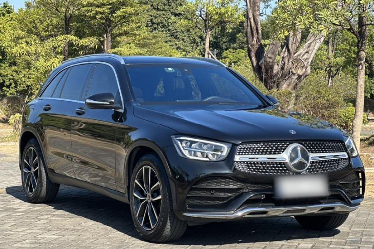 Used Mercedes-Benz GLC 2020 GLC 260 L 4MATIC Luxury Model Exterior 10