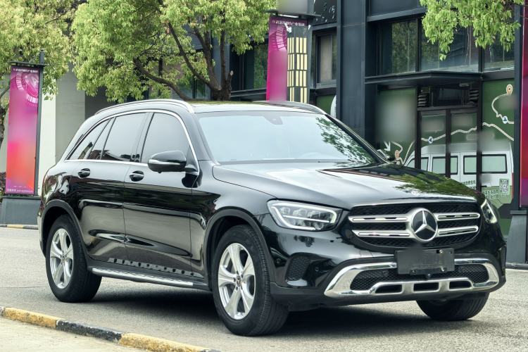 Used Mercedes-Benz GLC 2020 Facelifted GLC 260 L 4MATIC Dynamic Edition Exterior 2