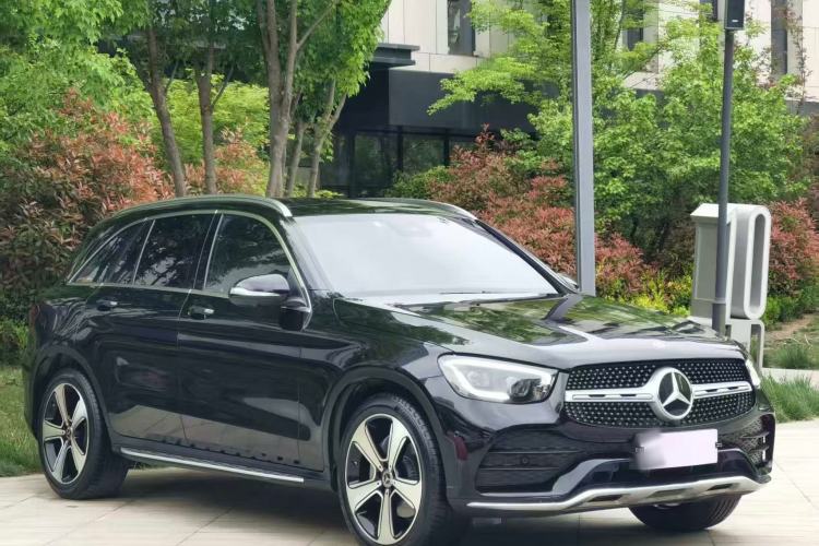 Used Mercedes-Benz GLC 2020 Facelifted GLC 300 L 4MATIC Luxury Edition Exterior 2