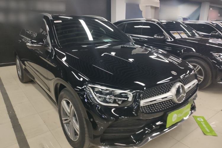 Used Mercedes-Benz GLC 2020 GLC 260 L 4MATIC Luxury Model Exterior 2