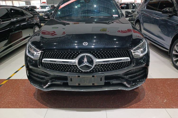Used Mercedes-Benz GLC 2020 Facelift GLC 260 L 4MATIC Luxury Edition Exterior 2