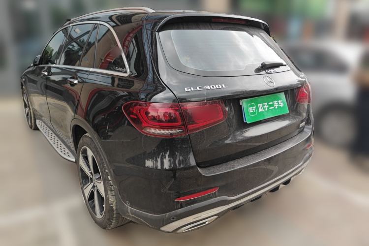 Used Mercedes-Benz GLC 2020 GLC 300 L 4MATIC Luxury Model Exterior 2