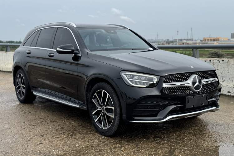 Used Mercedes-Benz GLC 2020 Facelift GLC 300 L 4MATIC Dynamic Edition Exterior 2