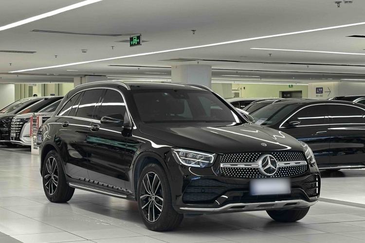 Used Mercedes-Benz GLC 2020 Facelift GLC 300 L 4MATIC Dynamic Edition Exterior 2