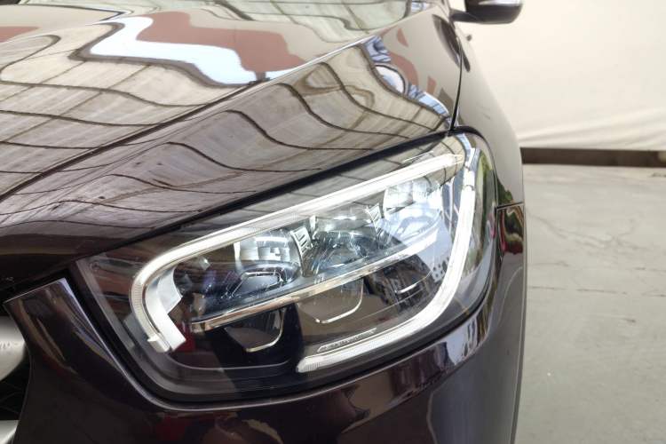 Used Mercedes-Benz GLC 2020 Facelifted GLC 260 L 4MATIC Dynamic Edition Exterior 2