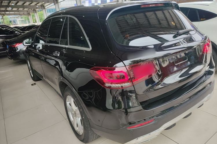 Used Mercedes-Benz GLC 2020 Facelifted GLC 260 L 4MATIC Dynamic Edition Exterior 2
