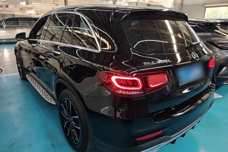 Used Mercedes-Benz GLC 2020 Facelift GLC 300 L 4MATIC Dynamic Edition Exterior 2